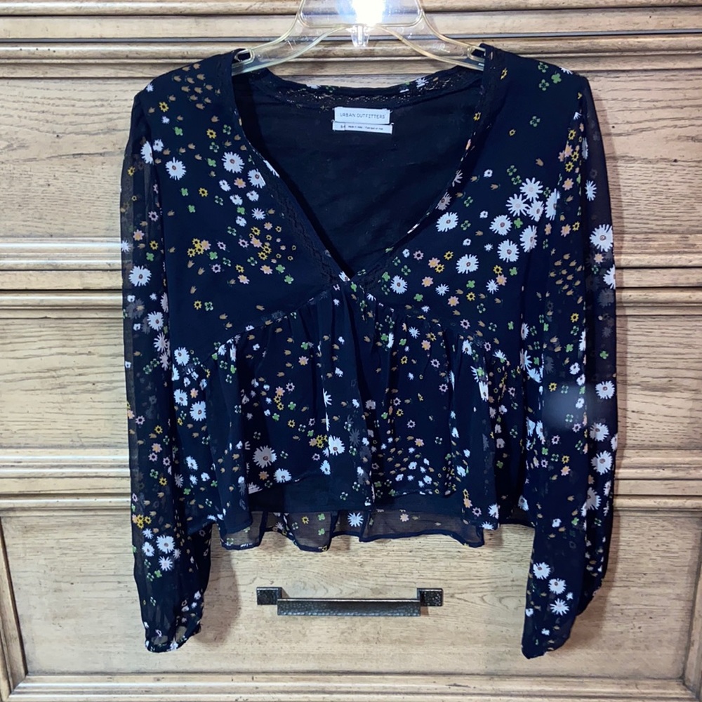 Urban outfitters long sleeve crop top